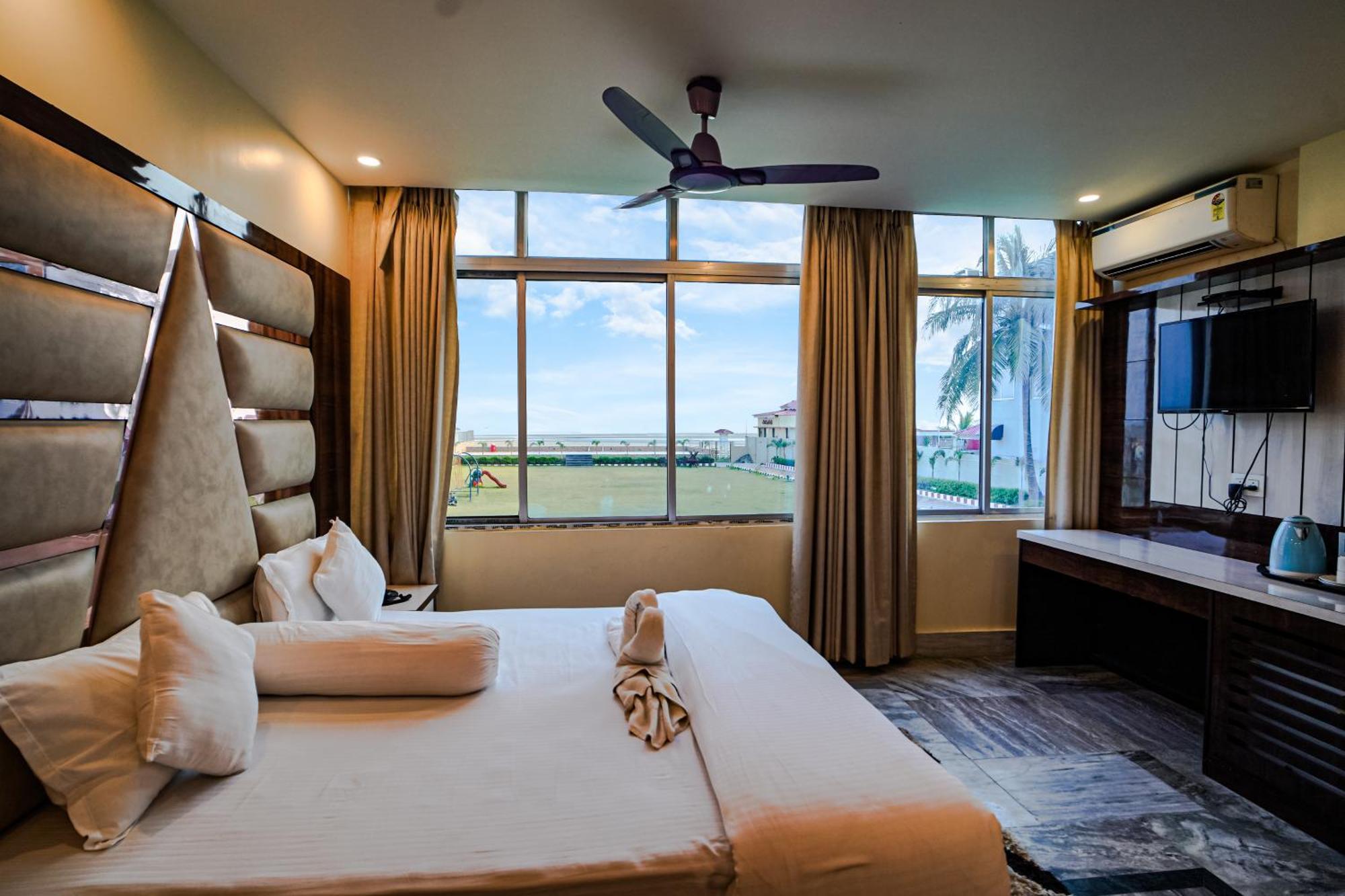 Silver Sand Eco Resort !! Beachfront !! With Biggest Pool And Huge Open Area !! Ideal For Weddings !! Couple Friendly !! มันดราโมนี ภายนอก รูปภาพ